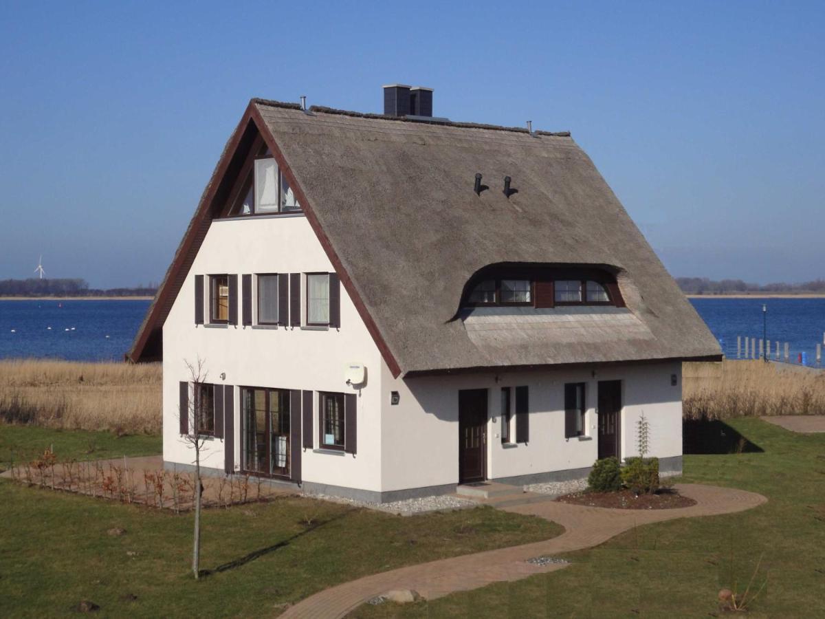 Ferienhaus Boddenblick Und Kranich Vieregge Exterior photo